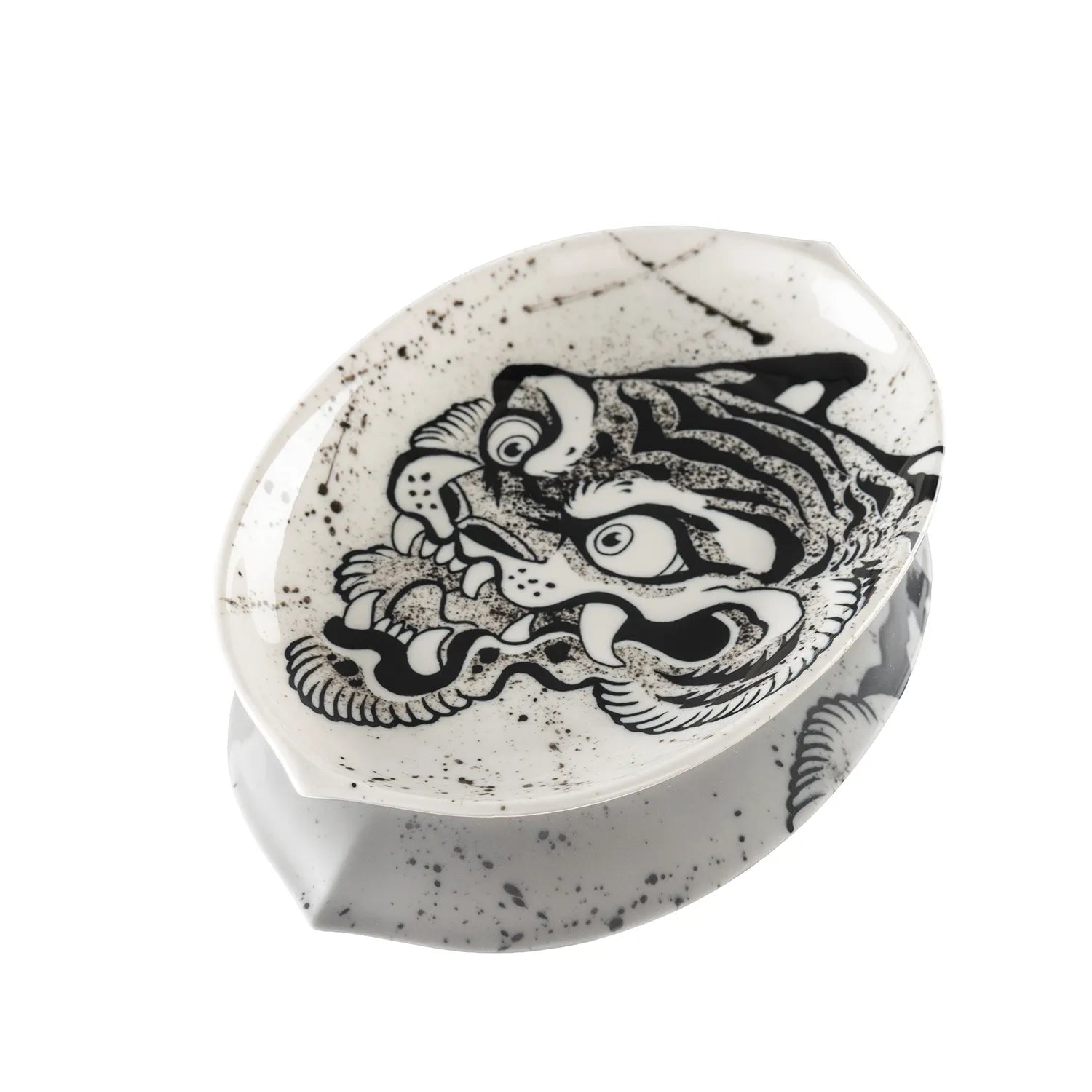 Chinese Fierce Tiger Porcelain Jewelry Tray - Black