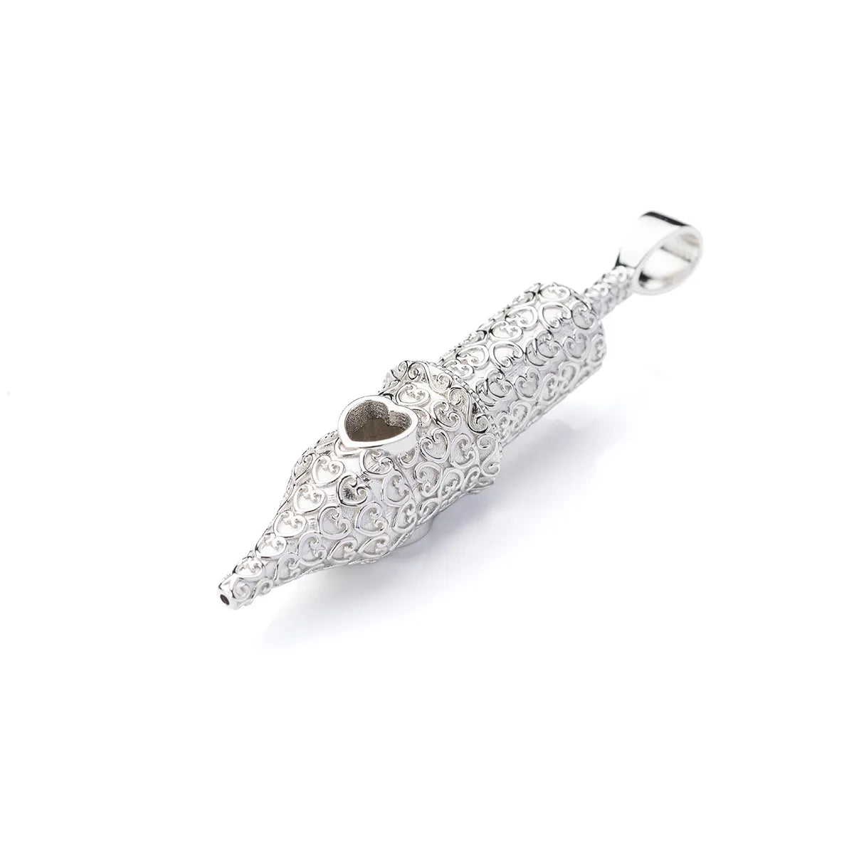 Heart Pattern Round Liner Tattoo Pendant - Silver